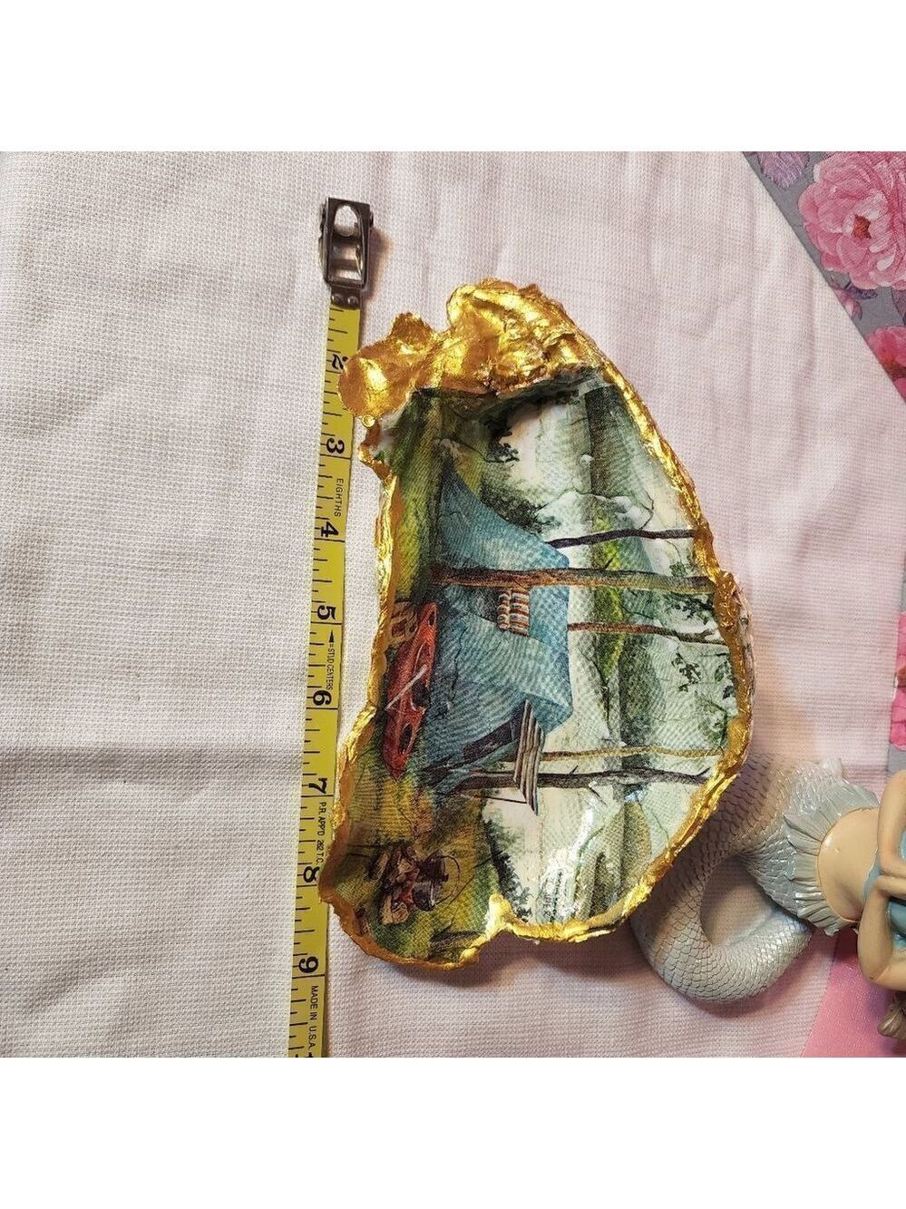Decoupage Oyster Shell - Picture 3 of 4